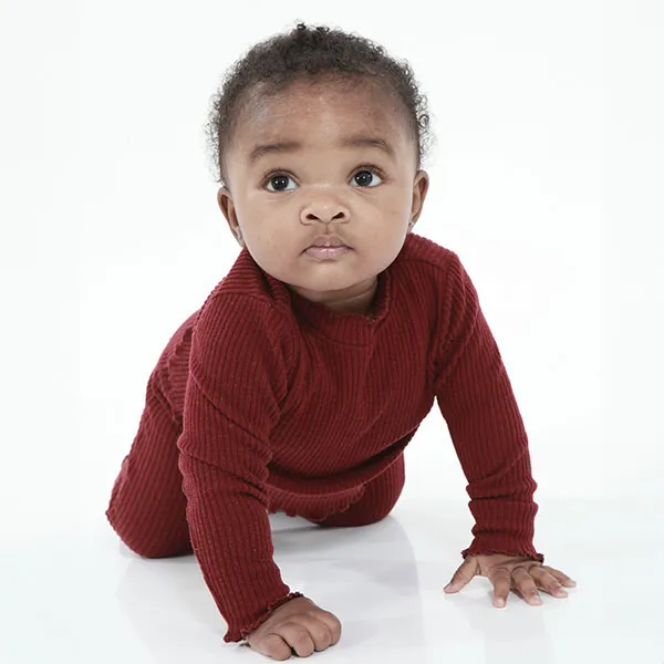Aminah Baby Model UK portfolio photograph 5