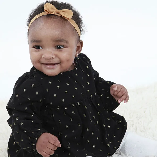 Aminah Baby Model UK portfolio photograph 11