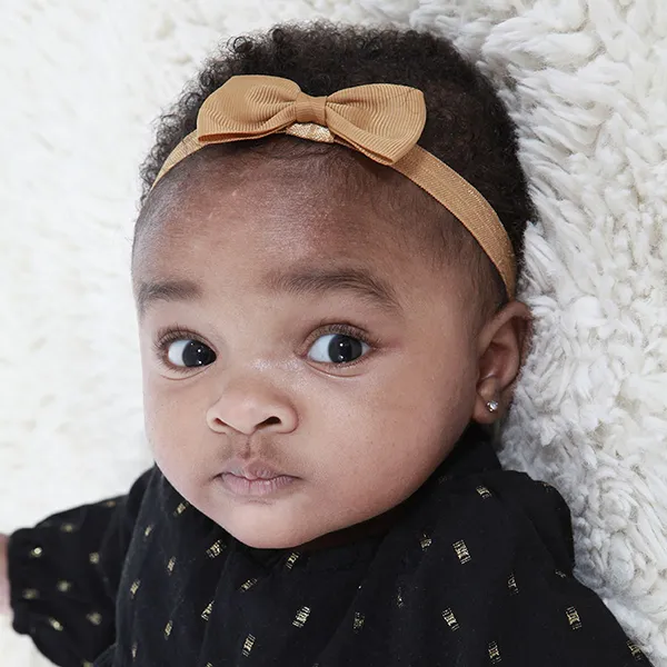 Aminah Baby Model UK portfolio photograph 12